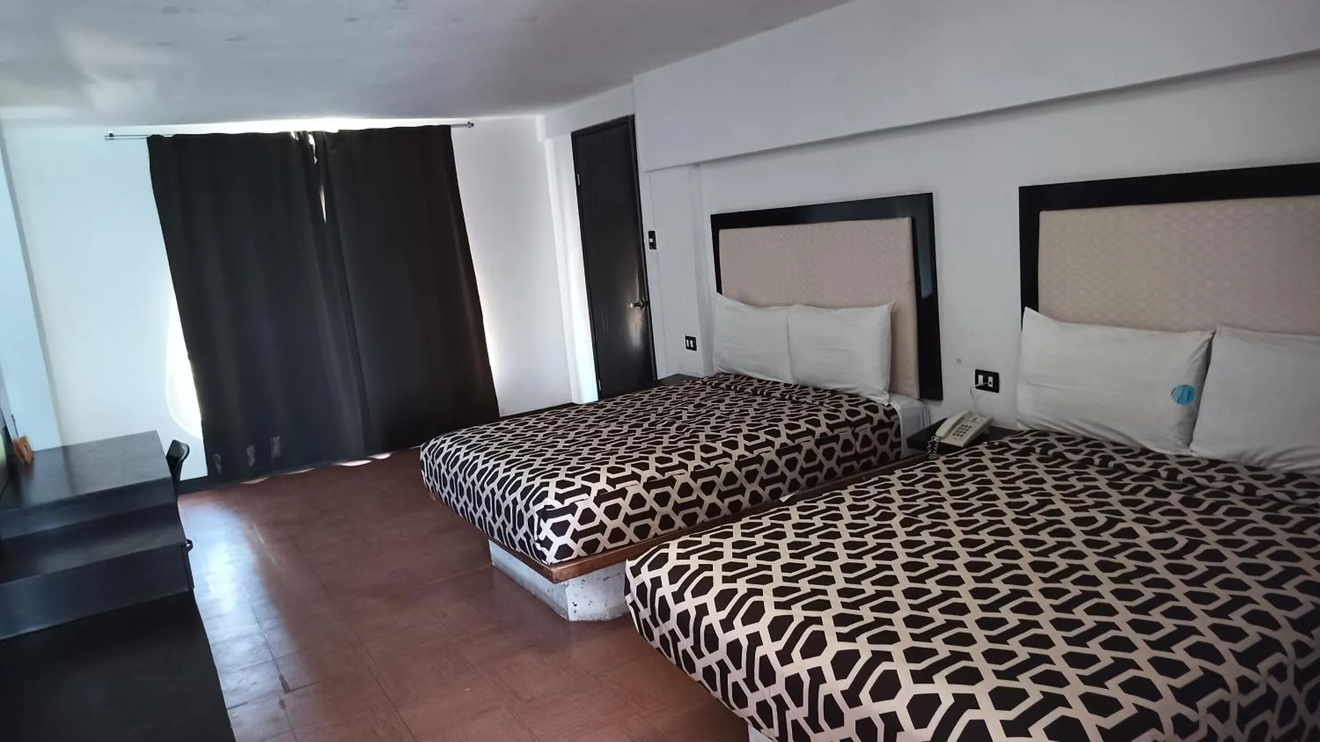 Hotel Essen'S Mexico