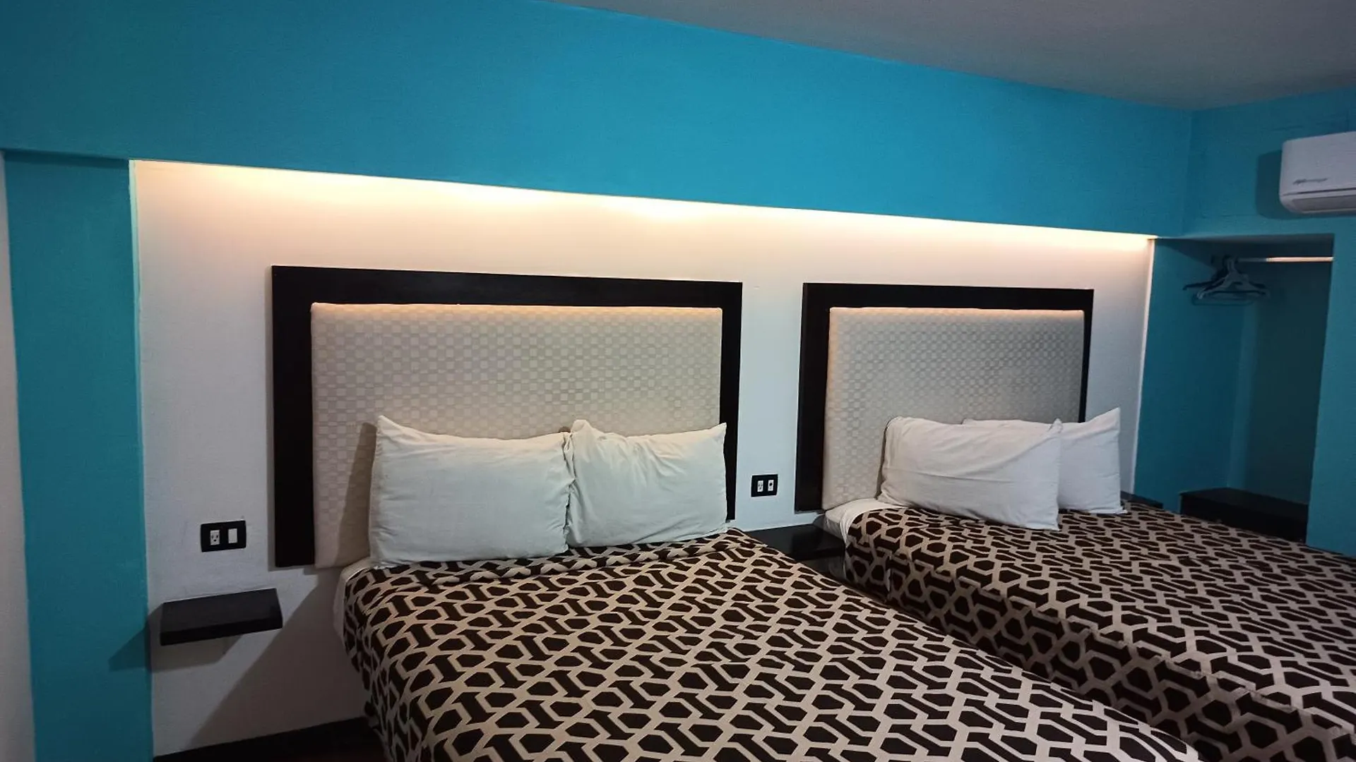 ***  Hotel Essen'S Mazatlán Meksyk