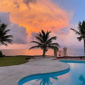 https://casa-del-puerto-boutique-hotel.allrivieramayahotels.com
