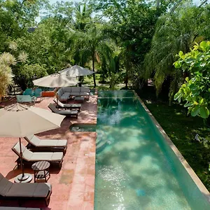 https://coco-hacienda-tulum.allrivieramayahotels.com