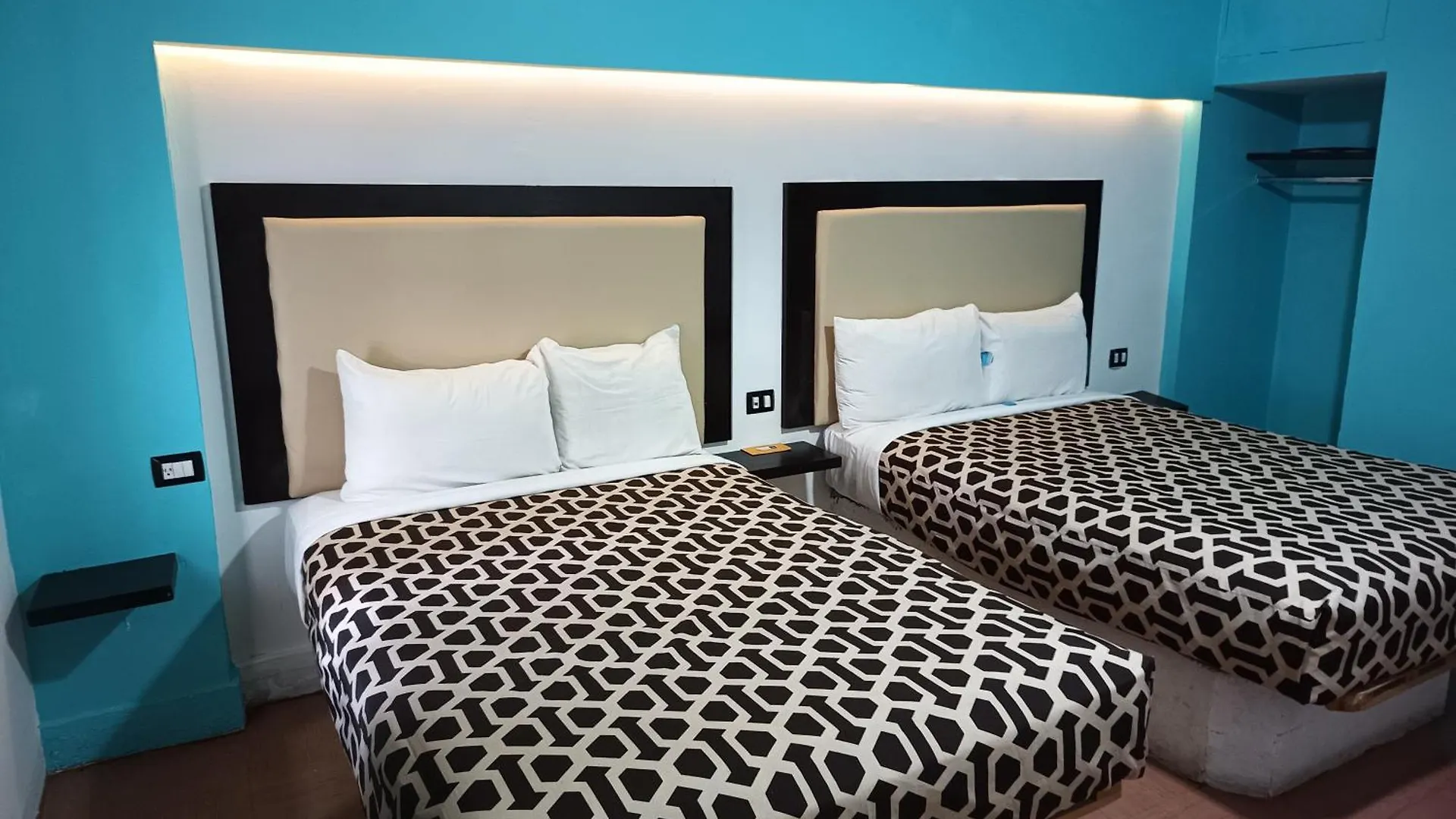 Hotel Essen'S Mazatlan